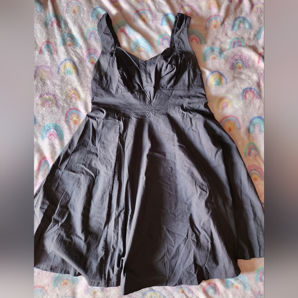 Grey Torrid calf length dress size 16.